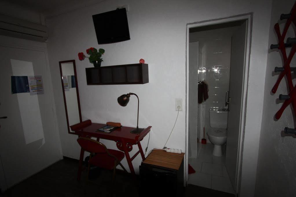 Clair Logis Hotel