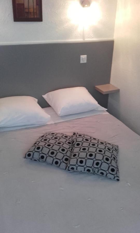 Clair Logis Hotel 2*